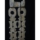 AL186 original AloAlo Grabstele der Mahafaly Gerichtsverhandlung oder Verh&ouml;r 155 cm ca. 1930