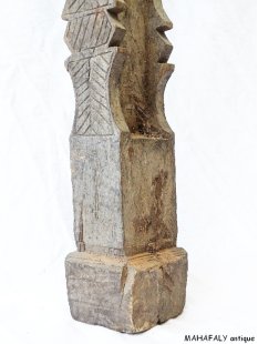 MF190 AloAlo Pfosten 1977 = 110 cm