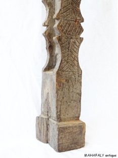 MF190 AloAlo Pfosten 1977 = 110 cm