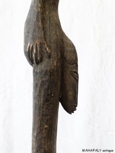 MF192 Langfigur Grabpfosten der Sakalava Zwitterwesen 1970 = 125 cm