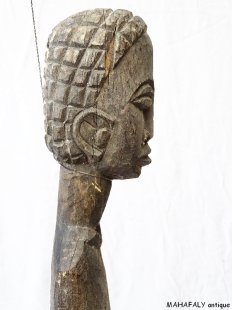 MF192 Langfigur Grabpfosten der Sakalava Zwitterwesen 1970 = 125 cm