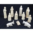 Krippe Gasy 11 teilig wei&szlig;es Lianenholz 15 cm = Code L