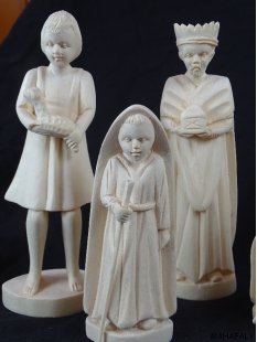 Krippe Europa 11 teilig wei&szlig;es Lianenholz 15 cm = Code O