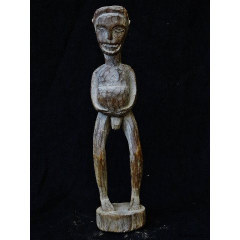 MF203 Vazimba Skulptur geb&auml;render Kobold 35 cm