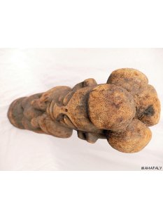 MF210 Skulptur der Antaisaka weibliche W&auml;chterfigur "Locke" 110 cm ca. 1950