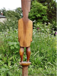 AL192 AloAlo der Bara Ringk&auml;mpfer tr&auml;gt Stammesf&uuml;rst 1980  echt Palisanderholz = 250 cm