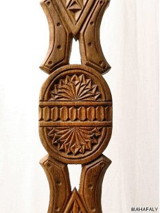 AloAlo Wandrelief  zeitgen&ouml;ssisch, Zebu  echt Palisanderholz = 150 cm, Restbest&auml;nde dann nie wieder lieferbar !