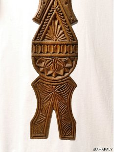 AloAlo Wandrelief  zeitgen&ouml;ssisch, Zebu  echt Palisanderholz = 150 cm, Restbest&auml;nde dann nie wieder lieferbar !