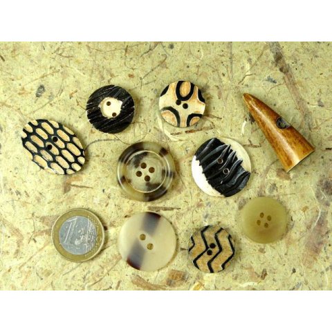 Horn Knopf. 20 mm unsortiert im Mix VE = 10 St&uuml;ck