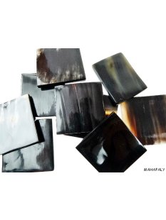 Hornplatten poliert 40 x 40 mm 2. Qualit&auml;t - 25 % rund