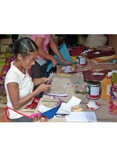 Raffia Bast Raphia Korb Harlekin horizontal Farbmix 25 cm = Code gr&uuml;n