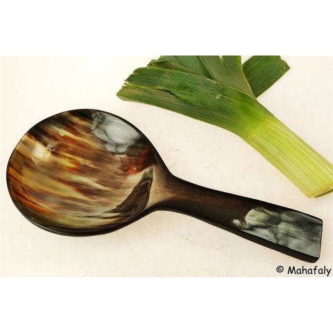 Horn Sch&ouml;pfl&ouml;ffel Eliette gro&szlig; rund 24 cm = Code E