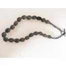 Hornkette Haba grau geschliffen 55 cmNaturschmuck BIO &Ouml;KO - 50 % reduziert