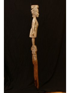 AL02 original AloAlo Grabpfosten Sakalava Frau mit Kopflast 164 cm 1940