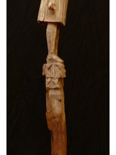 AL02 original AloAlo Grabpfosten Sakalava Frau mit Kopflast 164 cm 1940