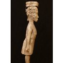 AL02 original AloAlo Grabpfosten Sakalava Frau mit Kopflast 164 cm 1940