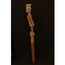 AL02 original AloAlo Grabpfosten Sakalava Frau mit Kopflast 164 cm 1940