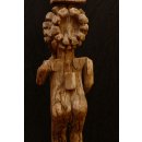 AL05 original AloAlo Fragment einer Grabstele der Sakalava antik nackte Frau 112 cm ca. 1900