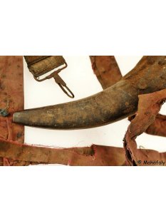 Zauberhorn Mohara ody Nr.10 Amulett und Fetisch der Sakalava 25 cm ca. 1955