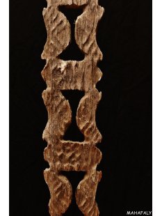 AL135 original AloAlo Grabstele der Sakalava oder Mahafaly antik 2 Totenv&ouml;gel 170 cm ca. 1925