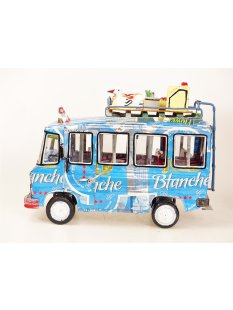 Mercedes Benz Bus 508  Buschtaxi heavy M 1:18 = Code L