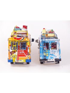 Mercedes Benz Bus 508  Buschtaxi heavy M 1:18 = Code L