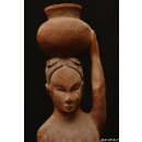 MF381 Skulptur der Mahafaly Wassertr&auml;gerin 1975 = 100 cm