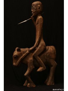 MF397 Kolonialfigur Der Reiter mit Speer 110 cm ca.1960