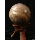 K65 Mikroklin braun Kugel Madagaskar 1220 g D 90 mm