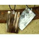 Horn Anh&auml;nger Agostina versilberter Anh&auml;nger 4 x 3 cm rechteckig dunkler Grundton