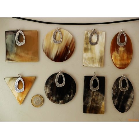 Horn Anh&auml;nger Azies 6 cm in 5 Formen poliert = Code E