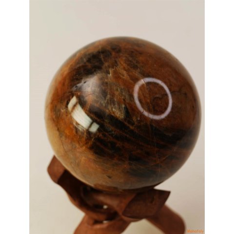 K73 Mikroklin braun Kugel Madagaskar 1025 g D: 95 mm