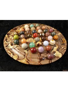 Solitairespiel aus Madagaskar Solit&auml;r mit Edelsteinkugeln 30 mm auf edlem Septarien Brett