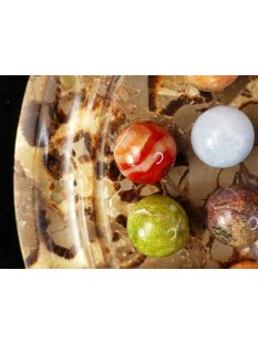 Solitairespiel aus Madagaskar Solit&auml;r mit Edelsteinkugeln 30 mm auf edlem Septarien Brett