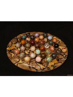 Solitairespiel aus Madagaskar Solit&auml;r mit Edelsteinkugeln 35 mm auf edlem Septarien Brett