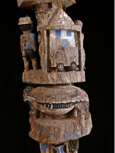 AL210 original und sehr selten AloAlo Grabstele Maroanaka Nr.3 ca. 1950  L&auml;nge 168 cm