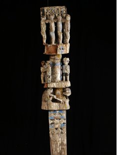 AL210 original und sehr selten AloAlo Grabstele Maroanaka Nr.3 ca. 1950  L&auml;nge 168 cm