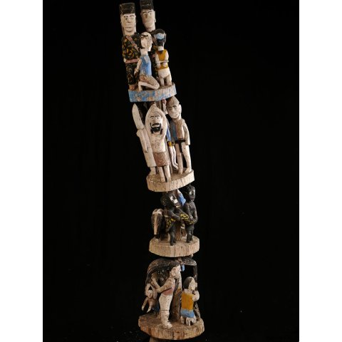 AL216  original und sehr selten AloAlo Grabstele Maroanaka Nr.4 ca. 1950 L&auml;nge 167 cm