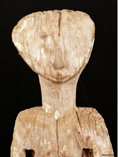 AL112 original AloAlo Grabpfosten Sakalava Frau mit...