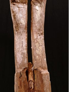 AL112 original AloAlo Grabpfosten Sakalava Frau mit Insektenkopf 155 cm 1940