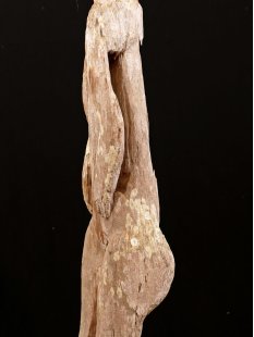 AL112 original AloAlo Grabpfosten Sakalava Frau mit Insektenkopf 155 cm 1940