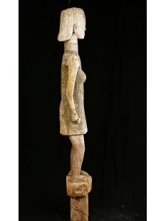 AL220 original AloAlo Grabpfosten Sakalava Dame 173 cm 1940