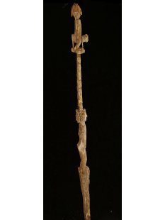 AL225 original AloAlo Grabstele der Sakalava antik nackte Frau und Reiter 215 cm ca. 1960