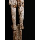 AL228 original AloAlo Totemskulptur der Sakalava Amtsperson mit Dokumententasche 155 cm antik ca. 1900