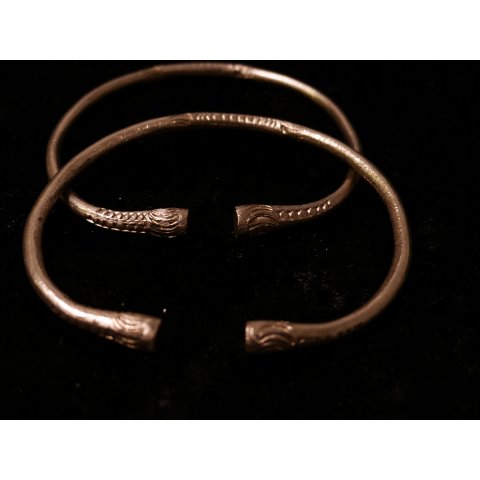 Armreifen aus Altgeld geschmiedet, Schlange traditioneller Schmuck der Mahafaly, verstellbar