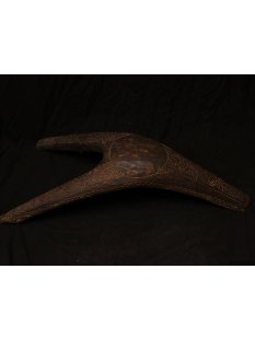 AF02 Zafimaniry Hocker dreibeinig Zebu 1985 100 cm