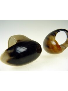 Hornring Design M35 = Code D dunkel &Oslash;=21,5mm - U=67mm