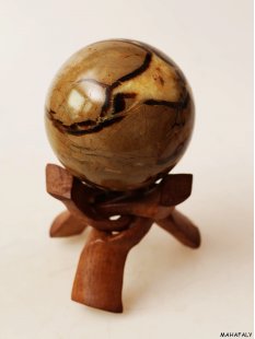 K81 Septarien Kugel Madagaskar 730 g D 80 mm Rarit&auml;t