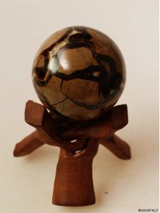 K90 Septarien Kugel Madagaskar 500 g D 70 mm Rarit&auml;t