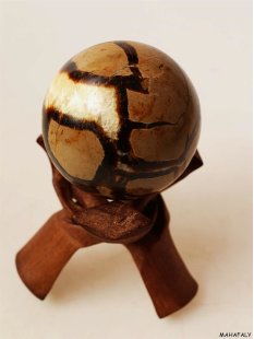 K92 Septarien Kugel Madagaskar 473 g D 70 mm Rarit&auml;t